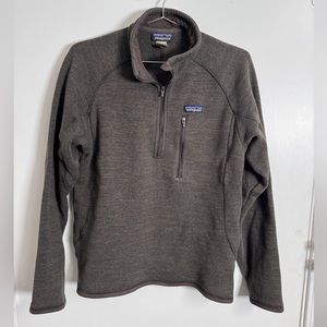 Brown, medium Patagonia, quarters zip